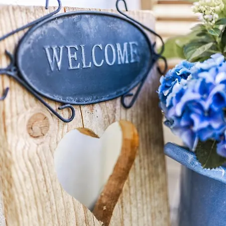 Southern Stables Ranch Апартаменты *